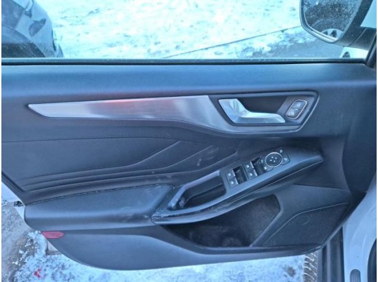 2020 Ford Focus Turnier Titanium