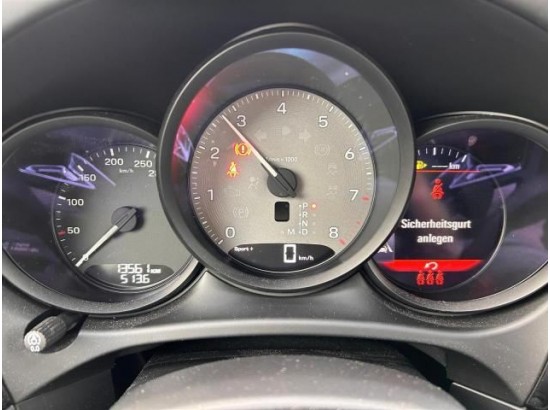 2024 Porsche Macan S