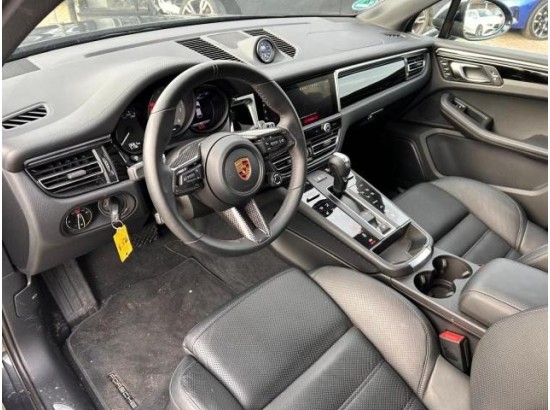 2024 Porsche Macan S