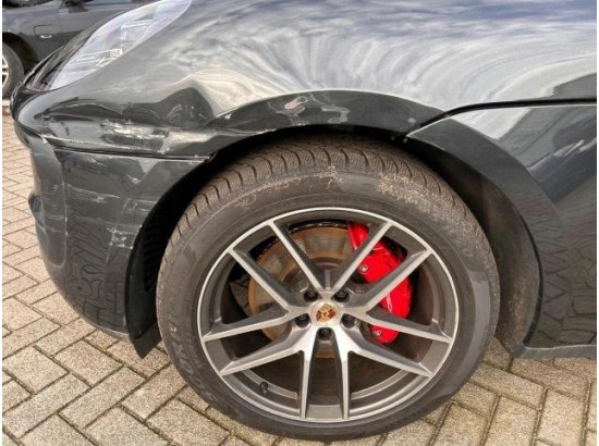 2024 Porsche Macan S