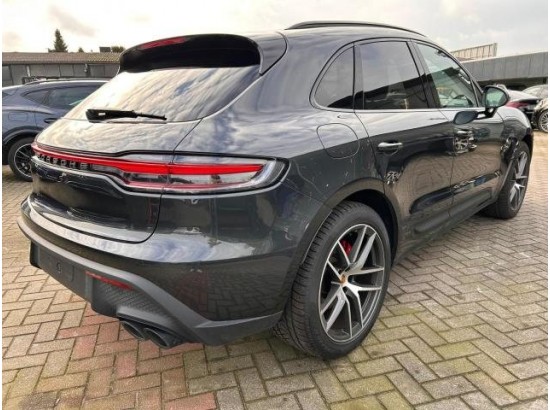 2024 Porsche Macan S