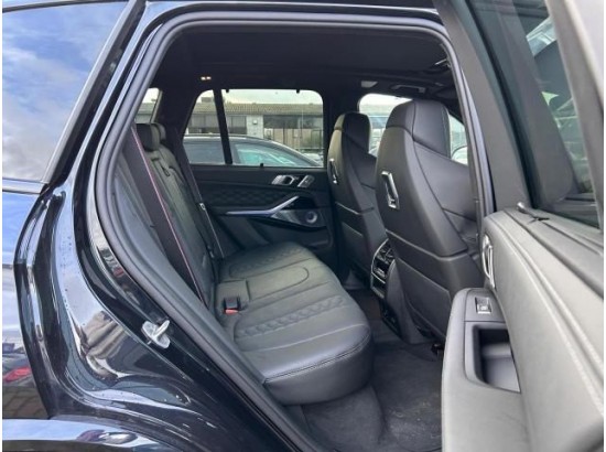 2024 BMW X5M Competition