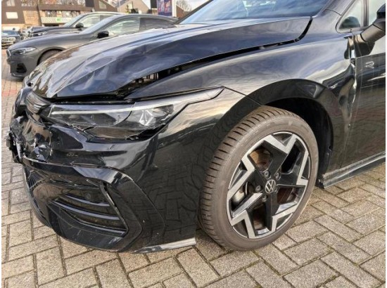 2025 Volkswagen Golf VIII Variant 1.5 eTSI 110 kW R-Line