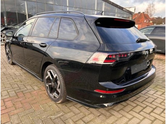 2025 Volkswagen Golf VIII Variant 1.5 eTSI 110 kW R-Line