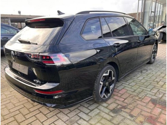 2025 Volkswagen Golf VIII Variant 1.5 eTSI 110 kW R-Line