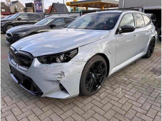 2025 BMW M5 Touring Basis