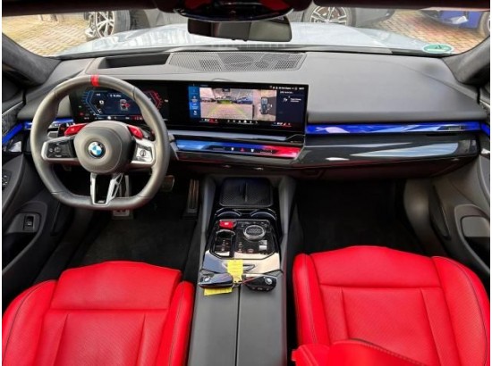 2025 BMW M5 Touring Basis