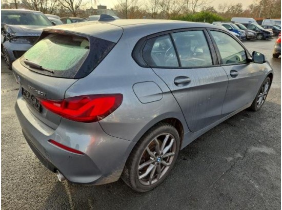 2022 BMW 1er Lim. 120i Sport Line