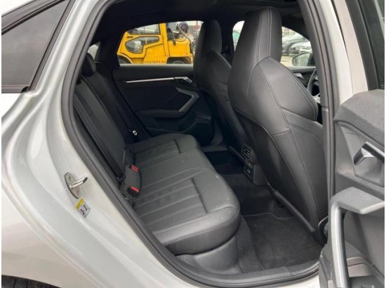 2025 Audi A3 Limousine 30 TFSI S line