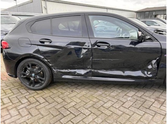 2025 BMW 1er Lim. 123 xDrive M Sport