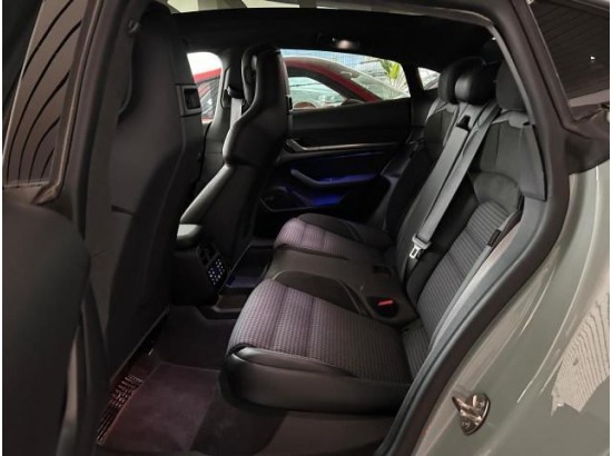 2024 Porsche Taycan Turbo S