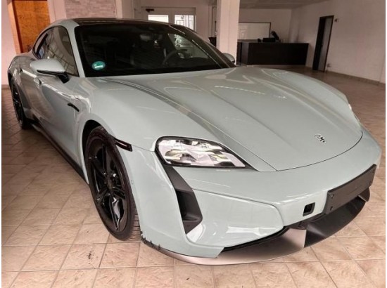 2024 Porsche Taycan Turbo S