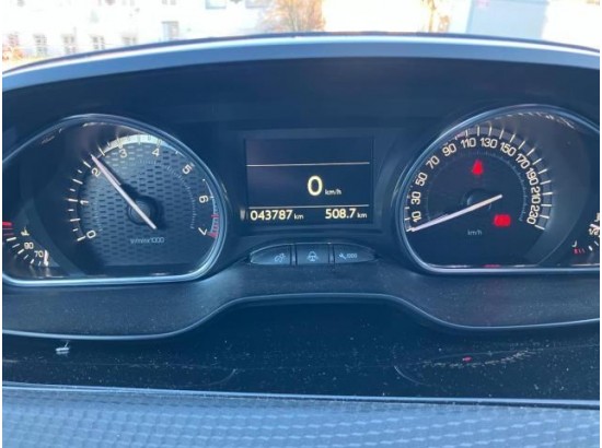 2019 Peugeot 2008 Allure