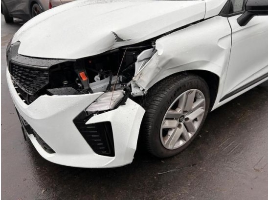 2024 Renault Clio V Evolution