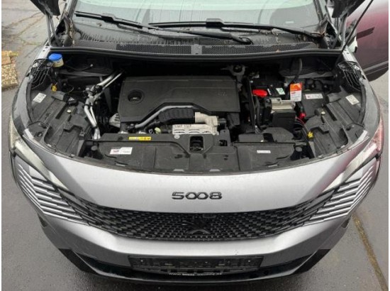 2024 Peugeot 5008 Hybrid 136 GT
