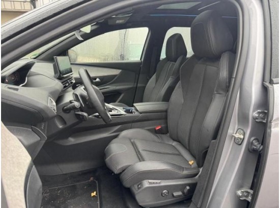 2024 Peugeot 5008 Hybrid 136 GT