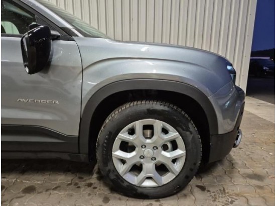 2025 Jeep Avenger Altitude