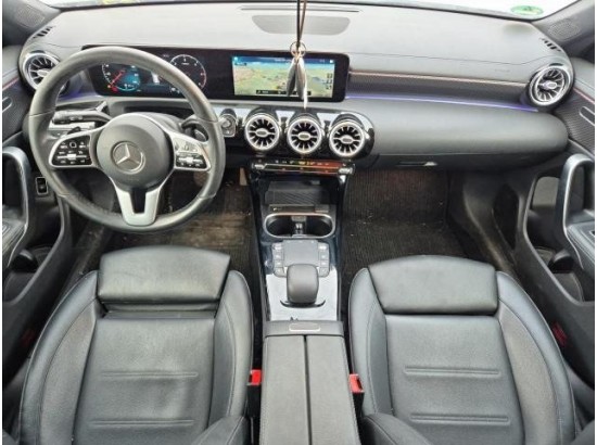 2020 Mercedes-Benz CLA -Klasse Shooting Brake CLA 180 d