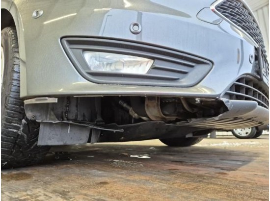 2015 Ford Focus Turnier Business