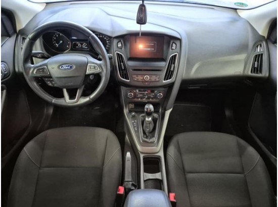 2015 Ford Focus Turnier Business