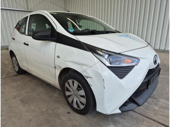 2019 Toyota AYGO x