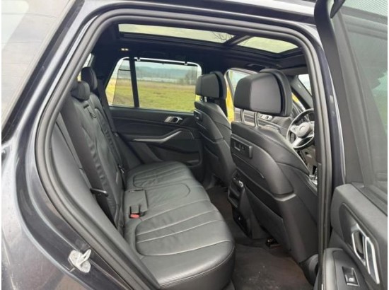 2019 BMW X5 xDrive 30 d M Sport