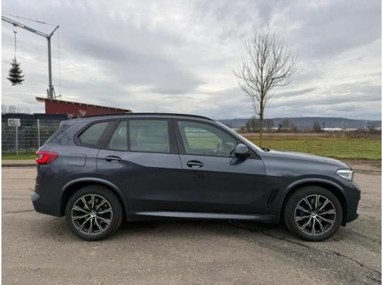 2019 BMW X5 xDrive 30 d M Sport