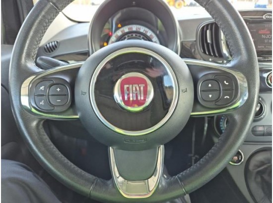 2017 FIAT 500 Lounge