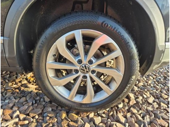 2025 Volkswagen T-Roc Style