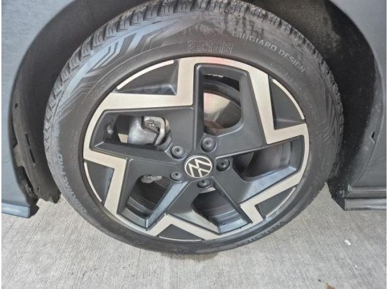 2025 Volkswagen Golf VIII Lim. 1.5 TSI 110 kW R-Line