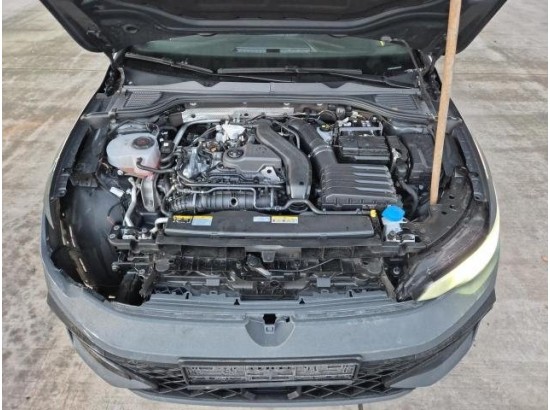 2025 Volkswagen Golf VIII Lim. 1.5 TSI 110 kW R-Line