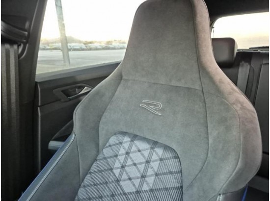 2025 Volkswagen Golf VIII Lim. 1.5 TSI 110 kW R-Line