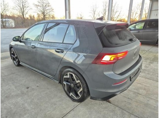 2025 Volkswagen Golf VIII Lim. 1.5 TSI 110 kW R-Line