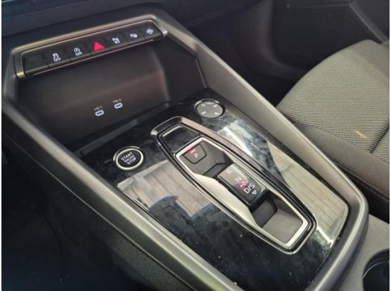 2025 Audi A3 Sportback TFSI 110 kW advanced