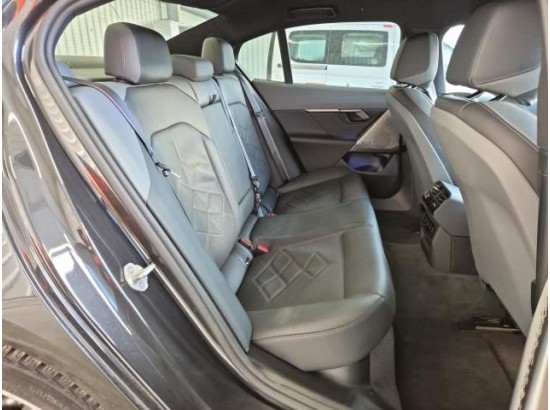 2025 BMW 5er Lim. 520 d M Sport