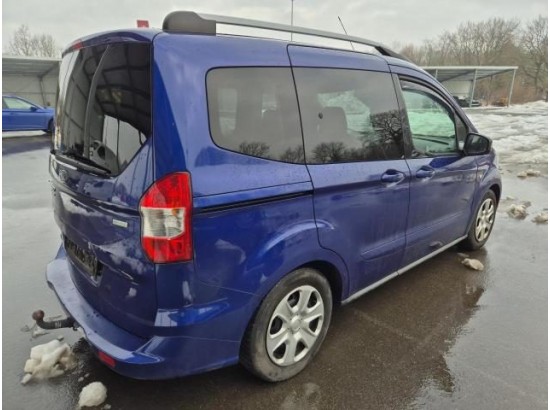 2016 Ford Tourneo Courier Trend