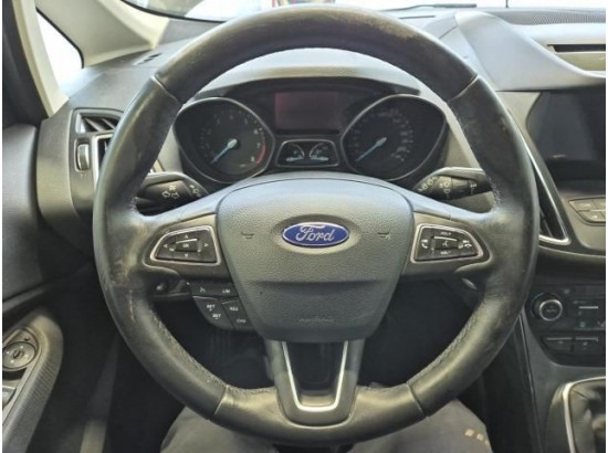 2016 Ford C-Max Titanium