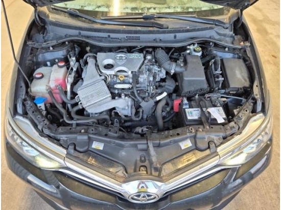 2016 Toyota Auris Touring Sports Executive