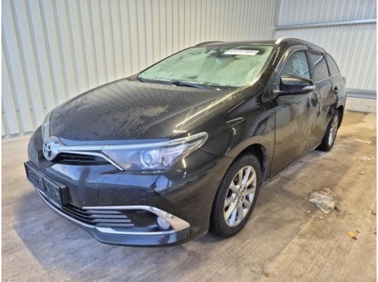 2016 Toyota Auris Touring Sports Executive