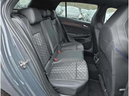 2025 Volkswagen Golf VIII Lim. 1.5 TSI 110 kW R-Line