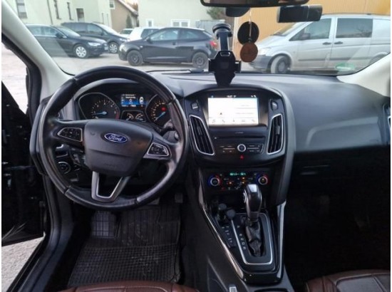 2018 Ford Focus Turnier Titanium