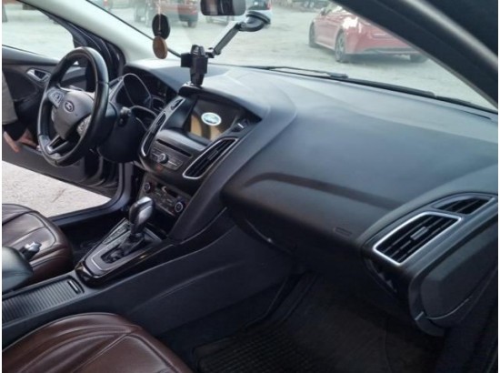 2018 Ford Focus Turnier Titanium