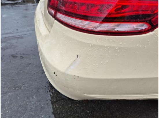 2016 Mercedes-Benz E -Klasse  E 200 BlueTec