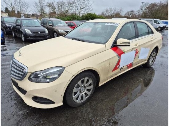 2016 Mercedes-Benz E -Klasse  E 200 BlueTec