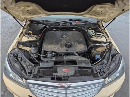 2016 Mercedes-Benz E -Klasse  E 200 BlueTec