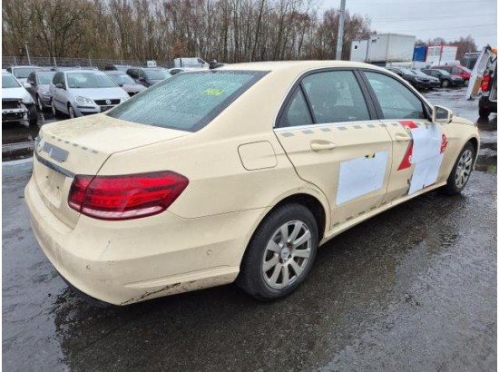 2016 Mercedes-Benz E -Klasse  E 200 BlueTec