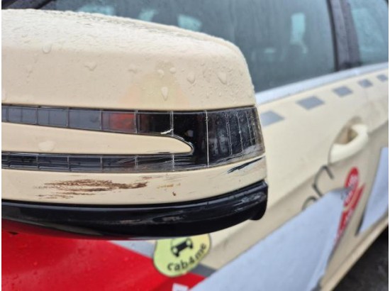 2016 Mercedes-Benz E -Klasse  E 200 BlueTec