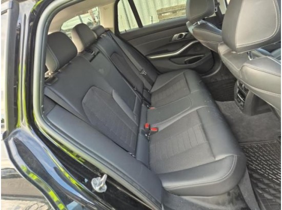 2020 BMW 3er Touring 320 d Sport Line