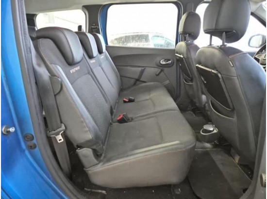 2017 Dacia Lodgy Stepway Celebration