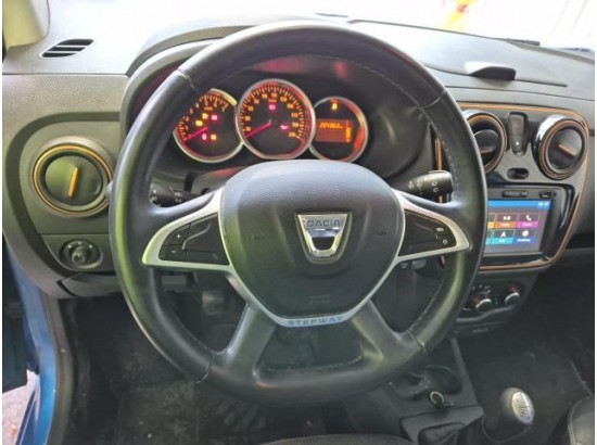 2017 Dacia Lodgy Stepway Celebration